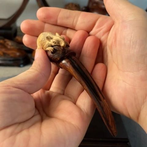 【闪购商品】降香黄檀把件………………….