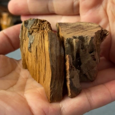 【闪购商品】降香黄檀把件……………….