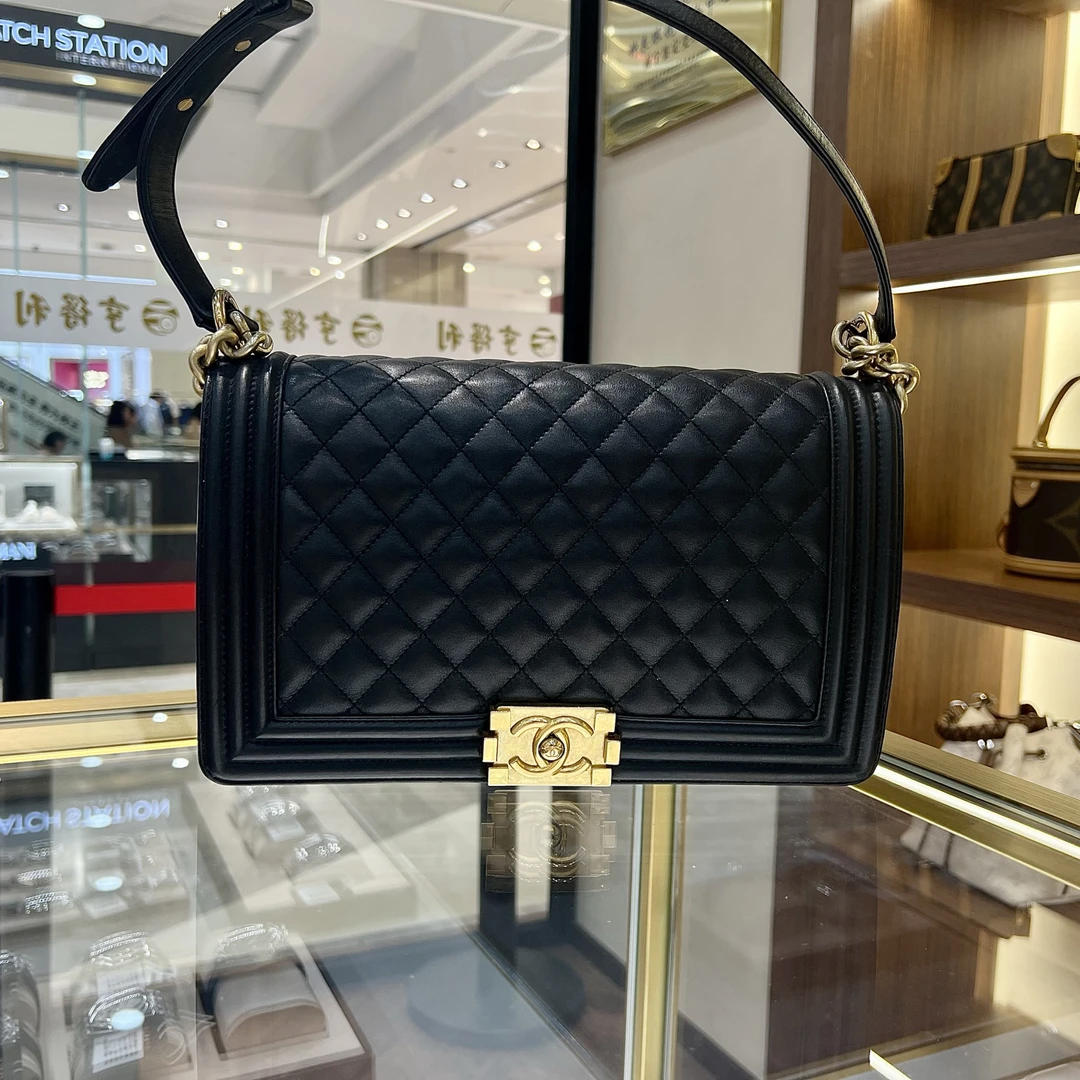 95新 Chanel/香奈儿 leboy 大号黑金斜挎包