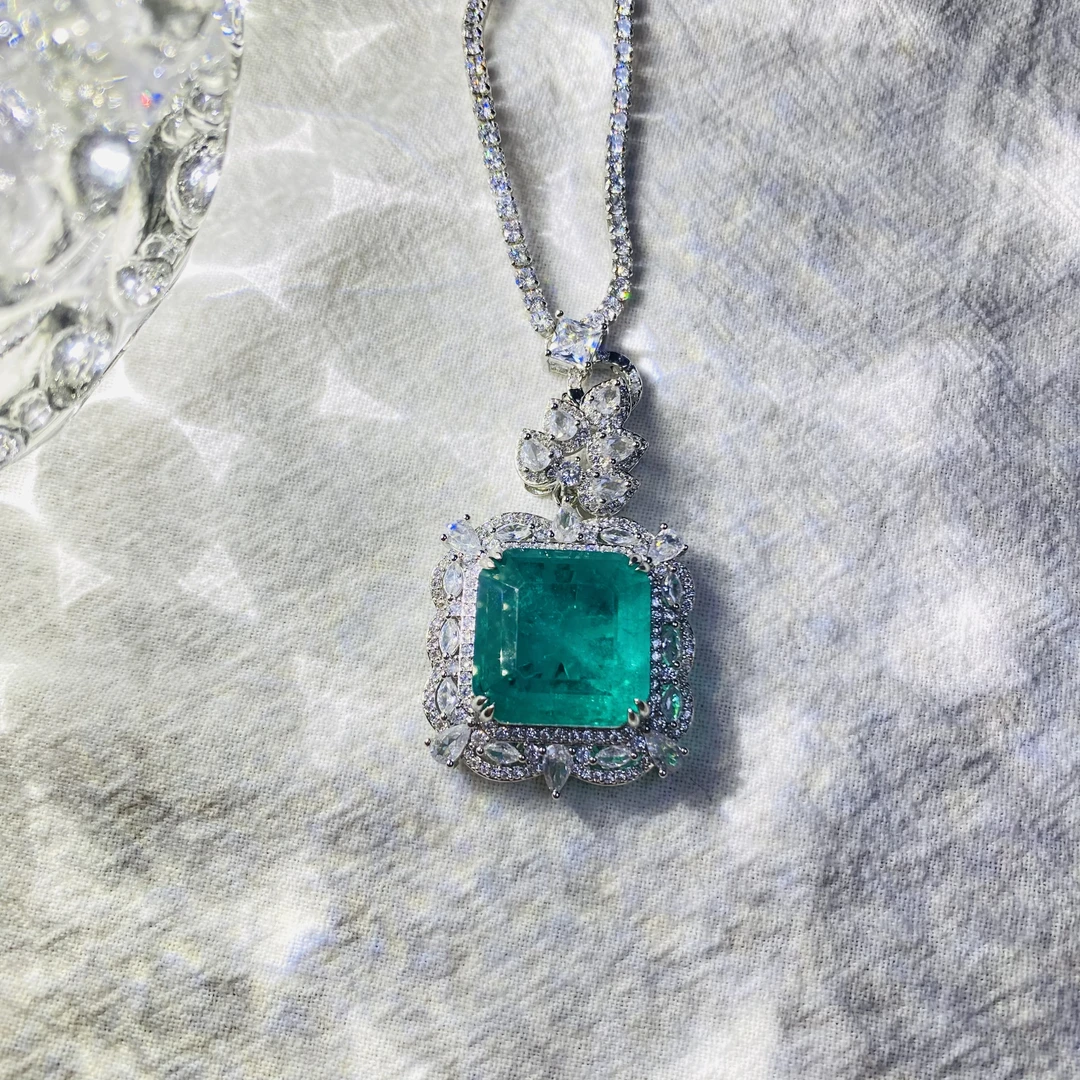 吊坠 【美佳甄选】绿野仙踪绿色吊坠 ZSS 5425