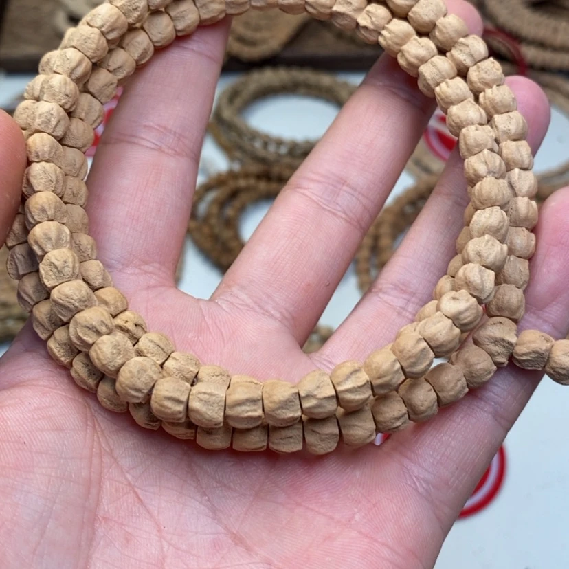 【闪购商品】柏香籽/百香籽吊坠
