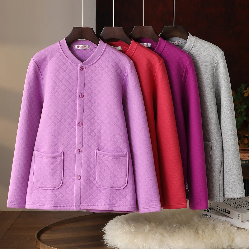 老年人保暖内衣女款上衣三层夹棉加绒加厚开衫家居服妈妈纯棉秋衣