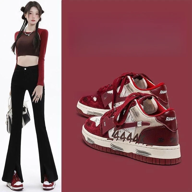 冬款2023网红复古感鞋女chic百搭学生休闲运动板鞋红色低帮