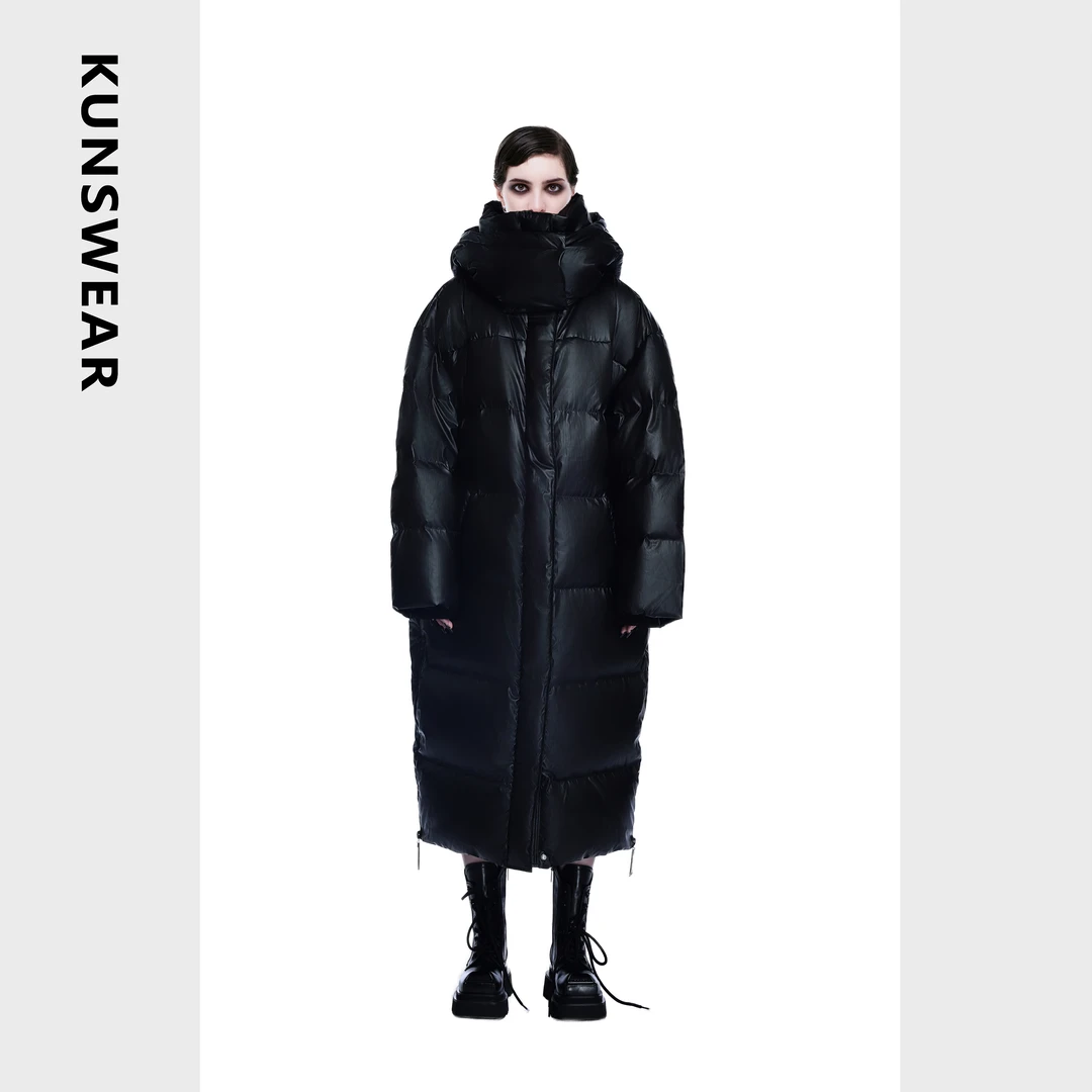 KUNSWEAR/琨丝薇尔24WI 设计树皮纹肌理防风保暖羽绒服 828002320