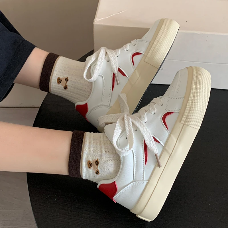 A63学生小白鞋女2023秋季新款韩版休闲运动皮面帆布鞋港风板鞋子