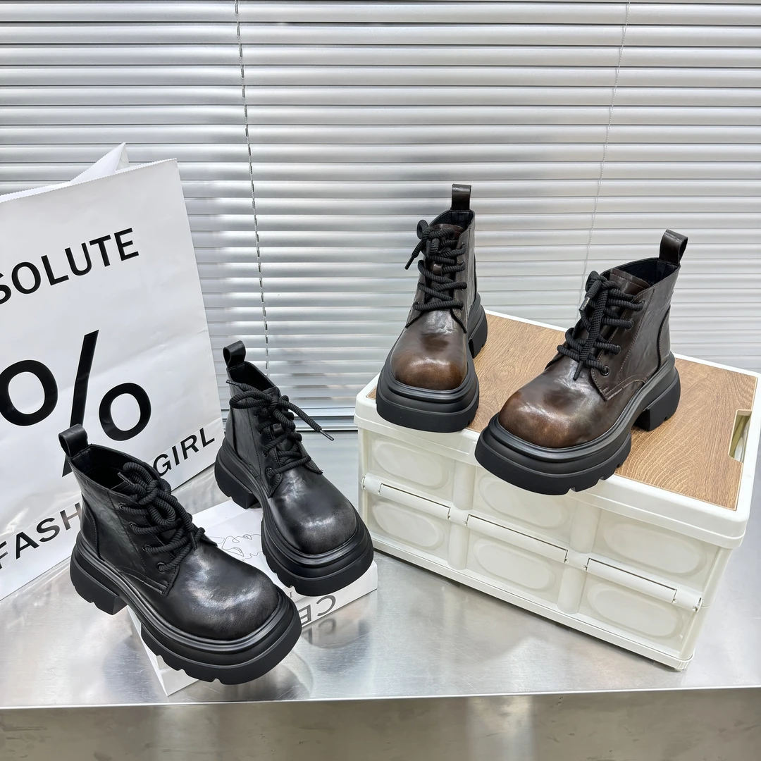 【LJD】不被定义2024新款时尚设计款英伦街头风厚底绑带短款马丁靴