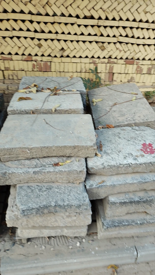 民俗用品，住宅家具适老家具，以前的锤布石。老化