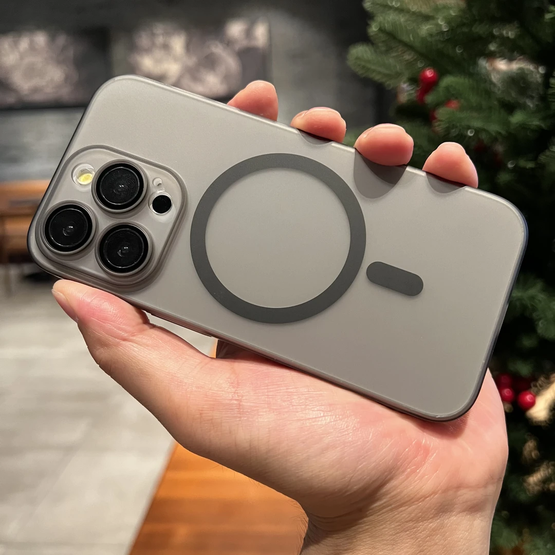 磨砂带镜头膜精孔磁吸iPhone15pro手机壳苹果14/13promax硬壳1211