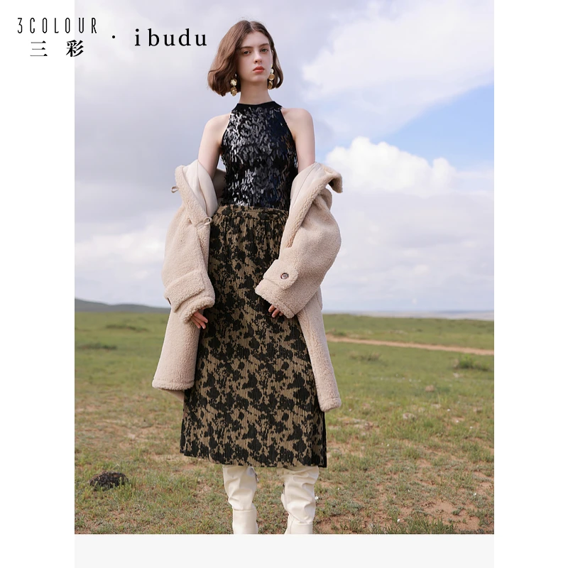 三彩ibudu2024冬季新款复古国风高腰半身裙印花压皱长裙女