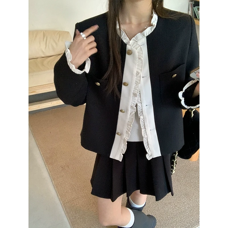 【年终回馈】乌77小香风撞色木耳边圆领外套女气质显瘦小个子短上衣