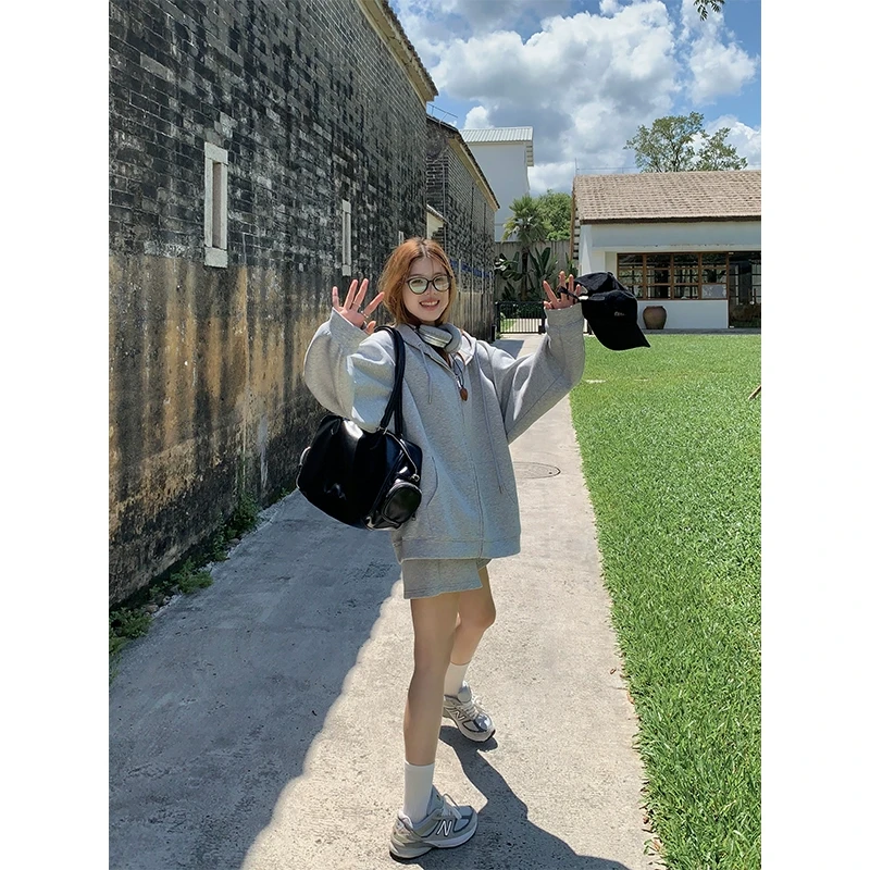 【年终回馈】乌77安格雷穿搭oversize卫衣套装女连帽外套抽绳短裤