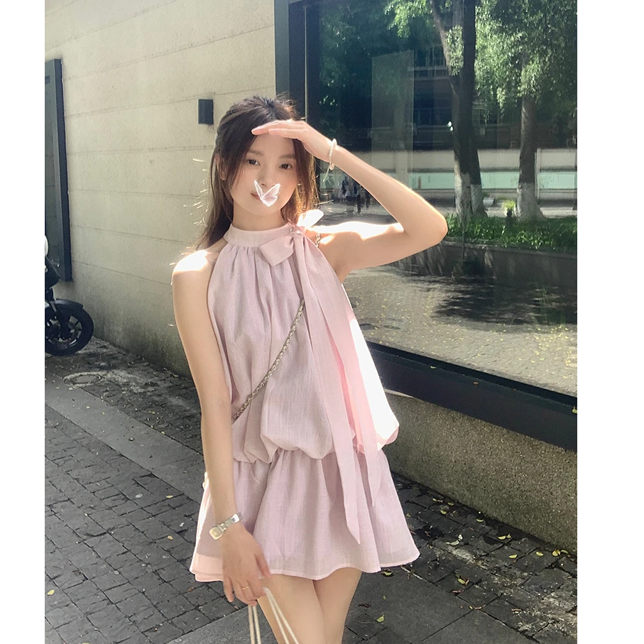 乌77韩系氛围感粉色无袖挂脖连衣裙女夏季收腰显瘦气质温柔风短裙
