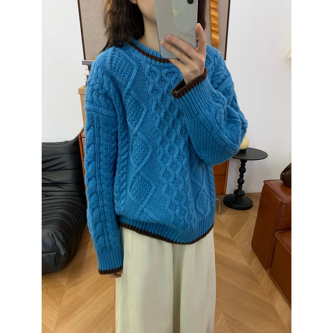 粗线麻花显白宽松圆领毛衣女韩版秋冬新款百搭显瘦加厚针织衫套头