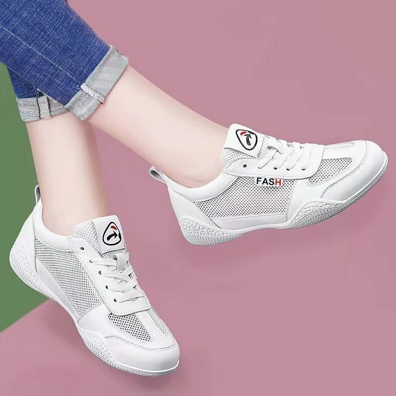 小白鞋女夏2024新款百搭夏季网鞋女透气不臭脚网面薄款平底运动鞋