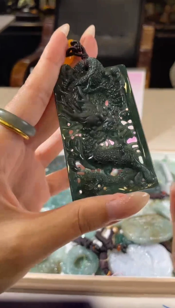 【闪购商品】定制翡翠未镶嵌不退不换CMH1件-A