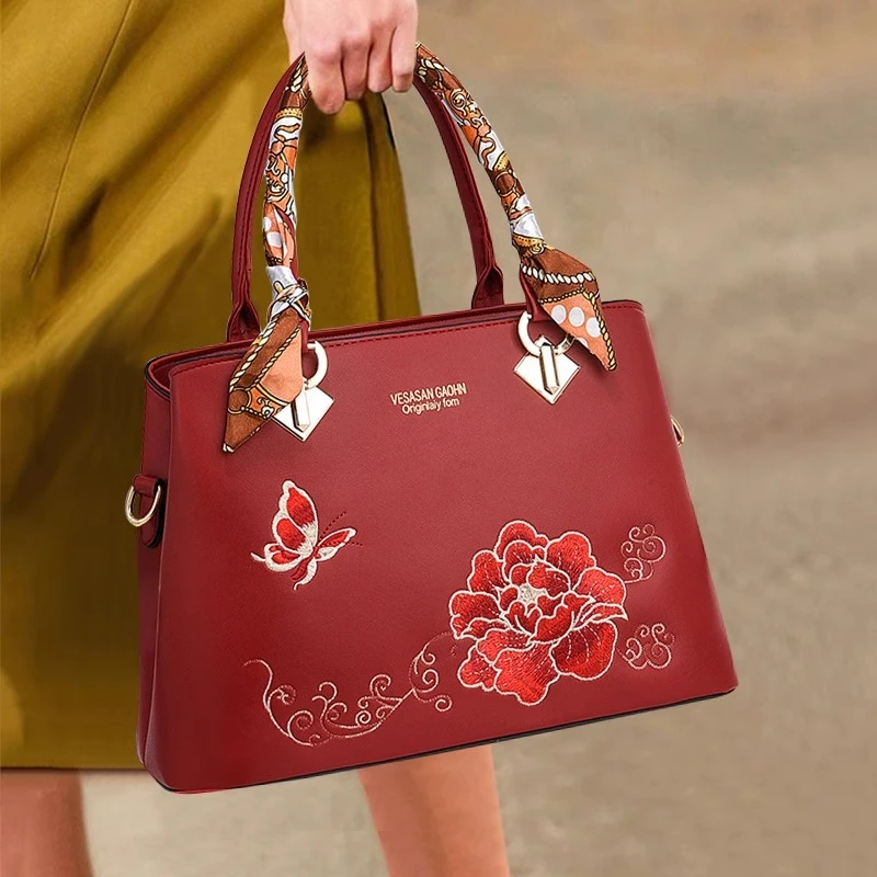 香港新款绣花手提包时尚潮流女包高级感大容量单肩包斜挎包
