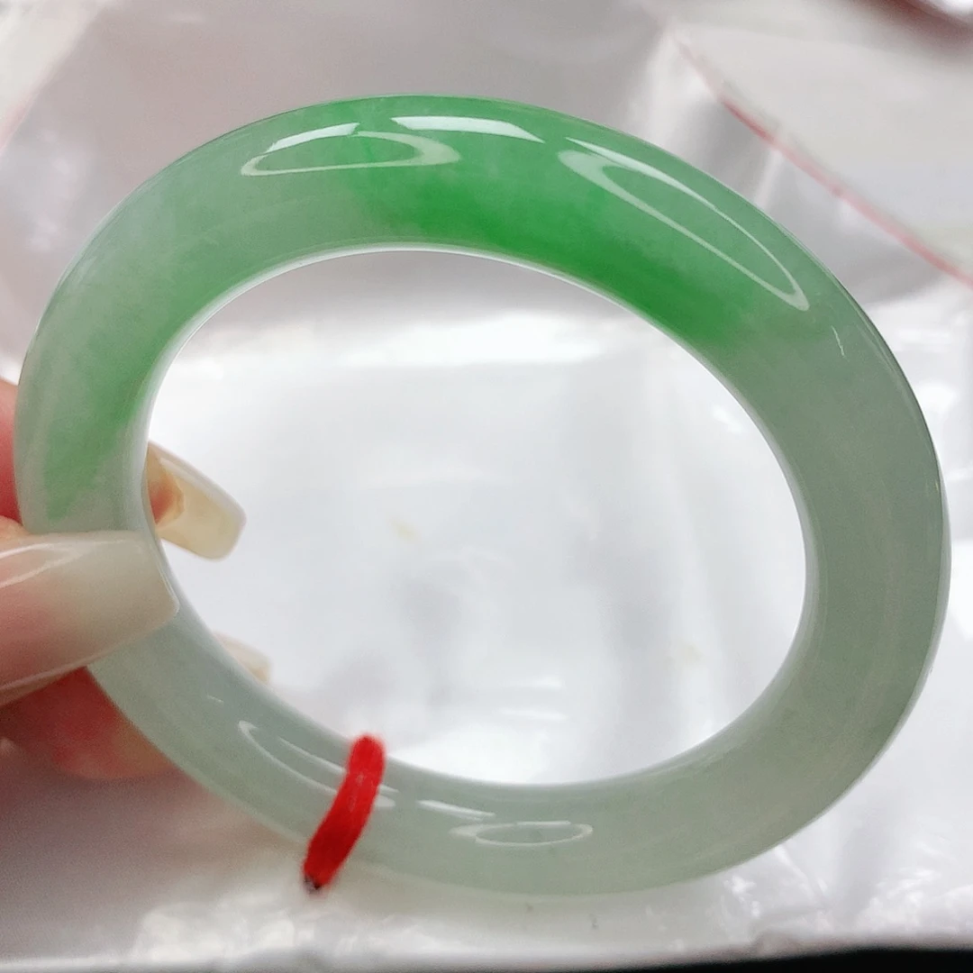 【闪购商品】翡翠手镯未镶嵌缅甸天然A货翡翠