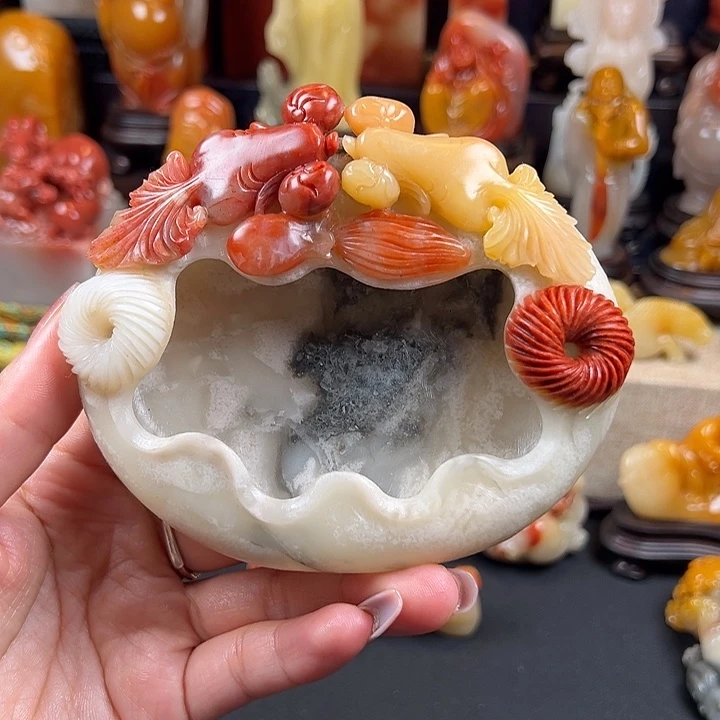 寿山石老性芙蓉石