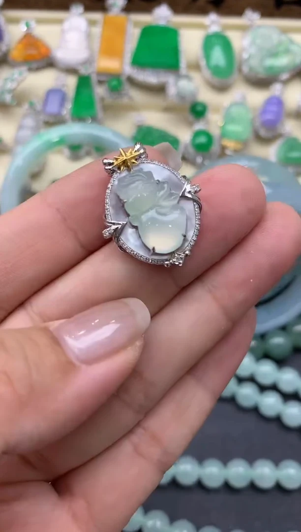 【闪购商品】翡翠颈饰18K金镶嵌614-中国好珍宝