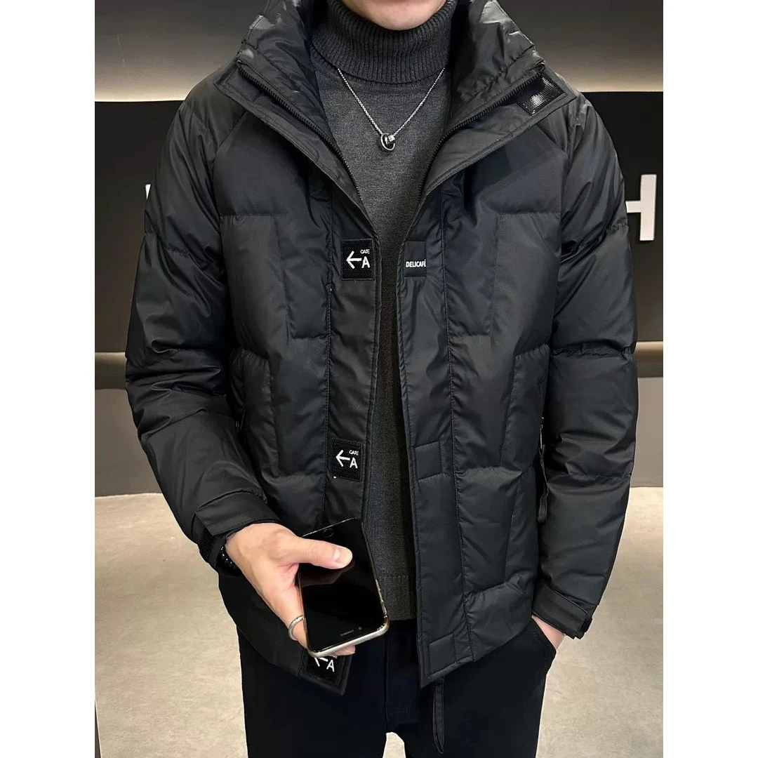 羽绒服男2023年新款冬季潮牌轻薄保暖短款时尚衣服冬装加厚外套男
