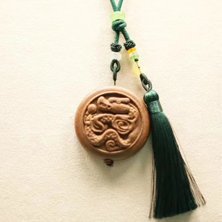 玄净   瓦当龙牌  合香牌  小把件 古法合香珠