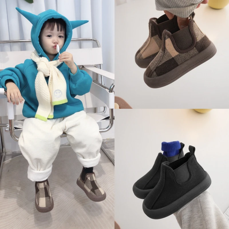 儿童棉鞋女童冬季新款一脚蹬男童短靴子加绒棉靴保暖软底宝宝鞋子