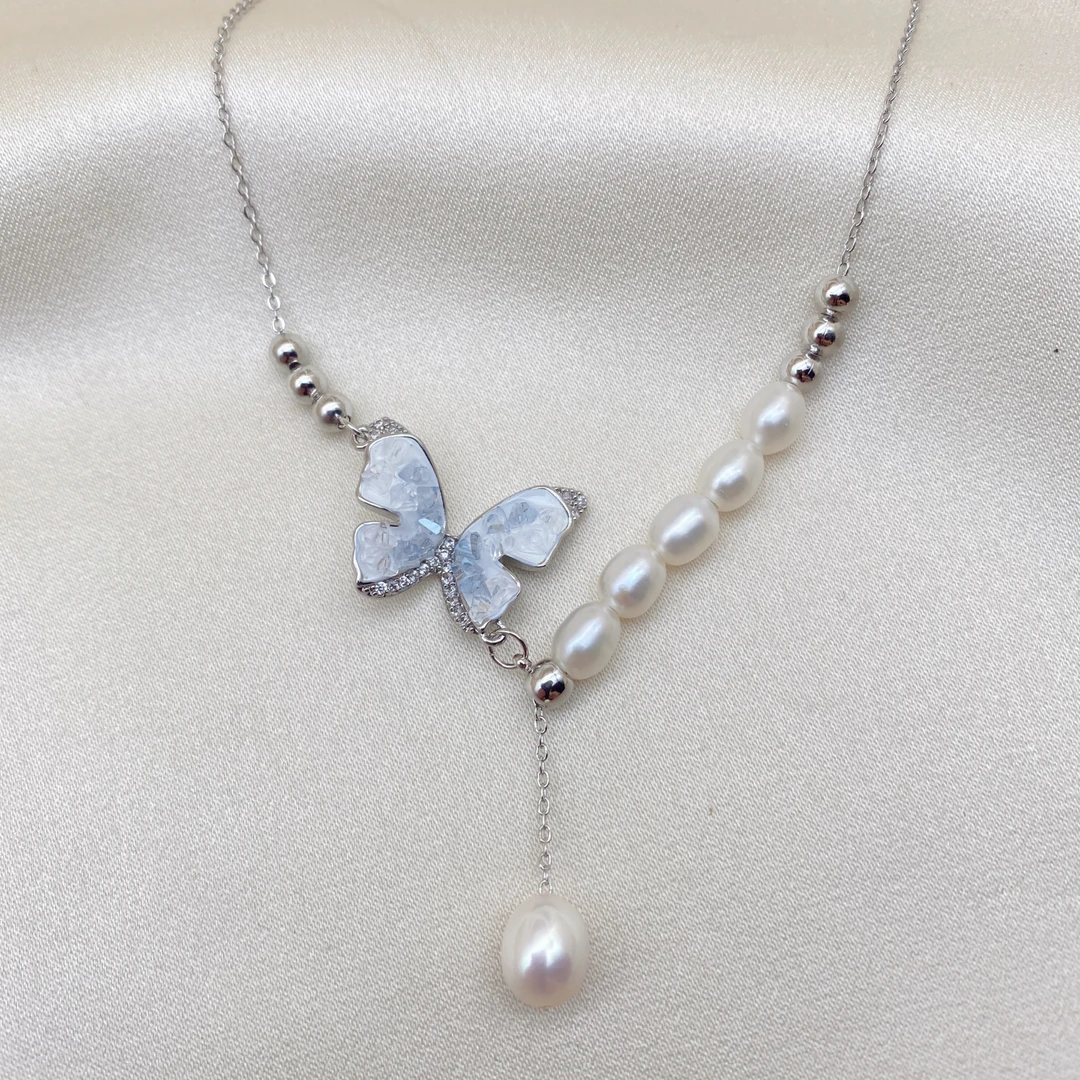 LH043【冰蓝蝴蝶珍珠项链】气质白色轻奢时尚百搭小众仙女坠链