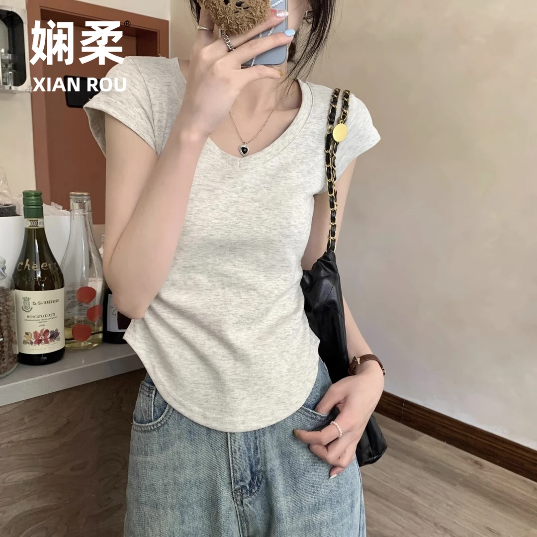 辣妹风灰色V领短袖t恤女夏季新款修身显瘦不规则打底上衣外穿内搭