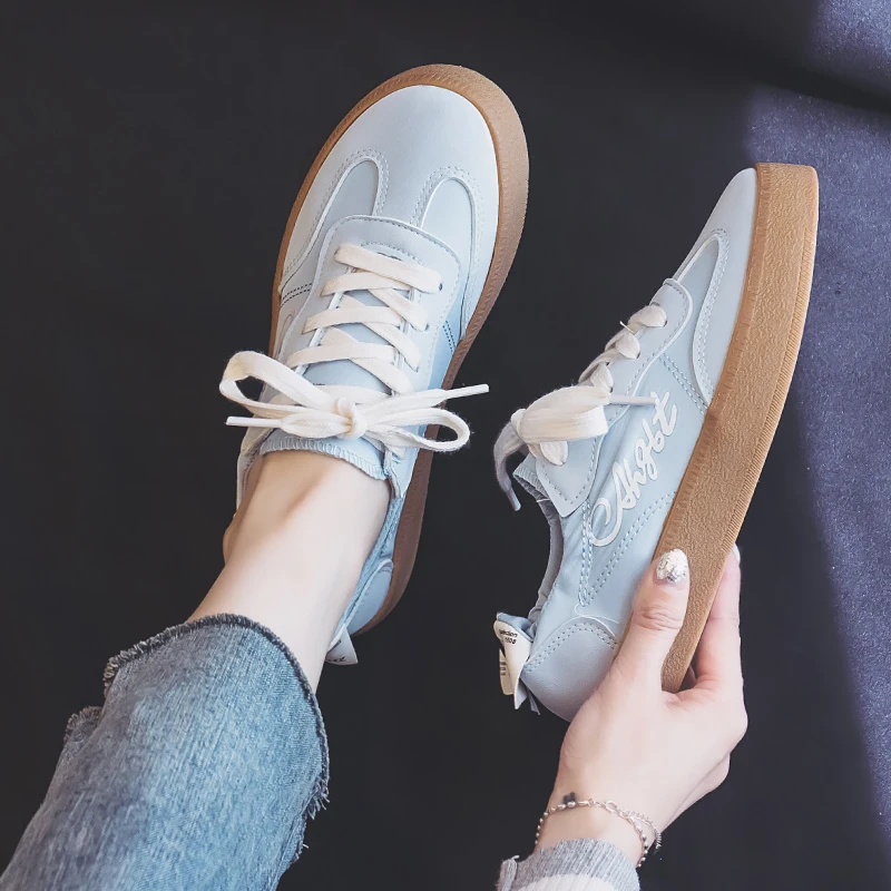 【YO】2025新款休闲舒适透气小白鞋春夏学生百搭潮流设计感帆布鞋女