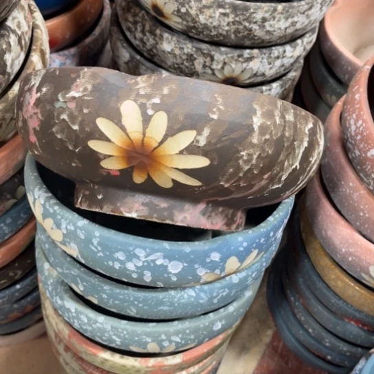 罐默认微瑕，有孔，编号3-289