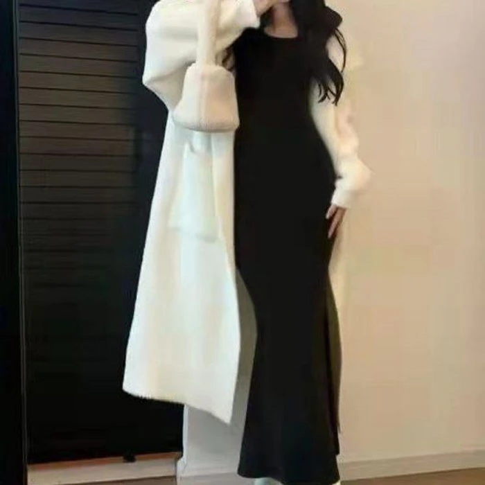 黑色内搭配大衣包臀鱼尾裙女秋冬长袖气质长款修身辣妹性感连衣裙