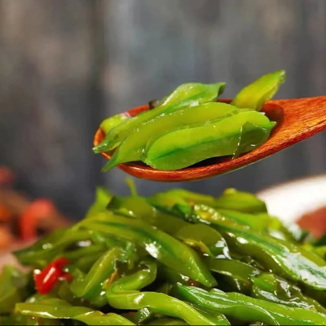 大连开袋即食裙带菜海白菜海藻沙拉早餐下饭菜。