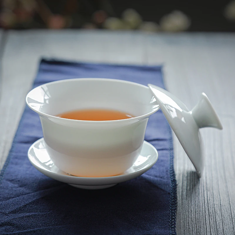 德化白瓷盖碗茶杯单个家用简约会客陶瓷敬茶碗三才盖碗功夫泡茶器