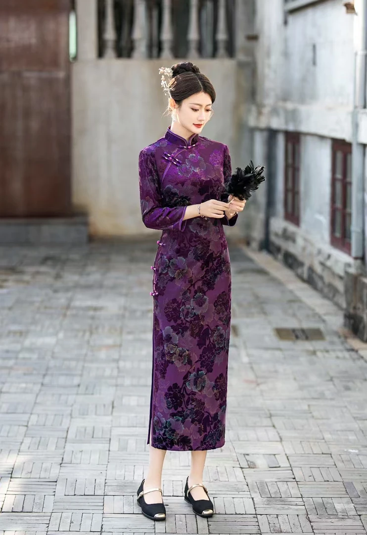 岁檀  新品刺绣日常气质文艺国风复古优雅长款旗袍