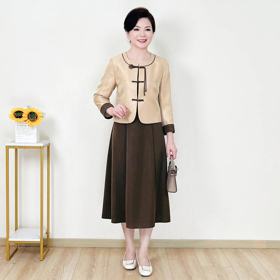 中年妈妈秋季连衣裙2024新款洋气中老年春秋时尚修身两件套裙子