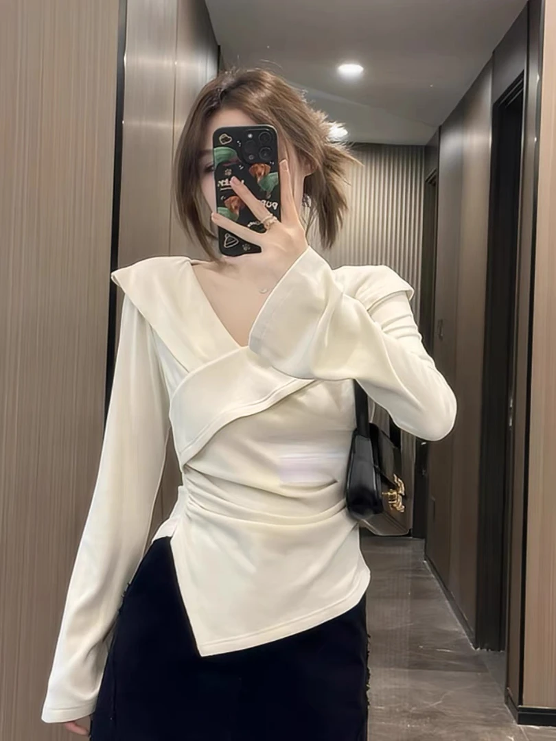 【又又】气质加厚抓毛上衣打底衫女冬大码纯欲辣妹显瘦遮肚T恤8221