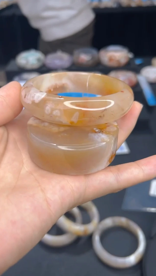 【闪购商品】石英质玉手镯未镶嵌60（圈59赠送镯心）