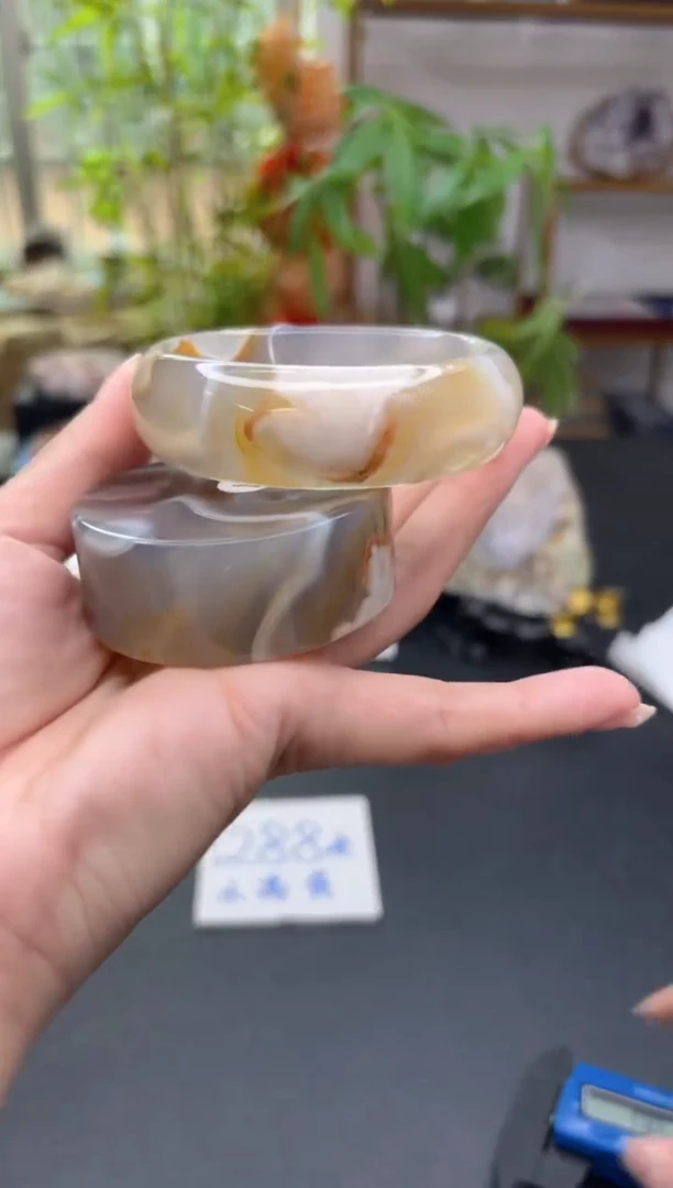 【闪购商品】石英质玉手镯未镶嵌A205(57圈赠送镯心)