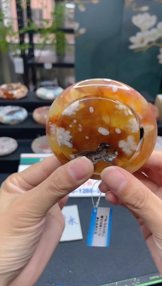 【闪购商品】石英质玉手镯未镶嵌C268（55圈赠送镯心）