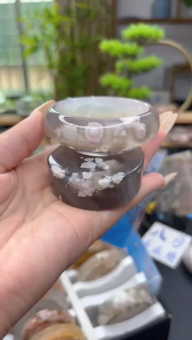 【闪购商品】石英质玉手镯未镶嵌A540(56圈赠送镯心)