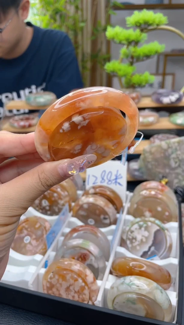 【闪购商品】石英质玉手镯未镶嵌A1431(58圈赠送镯心)