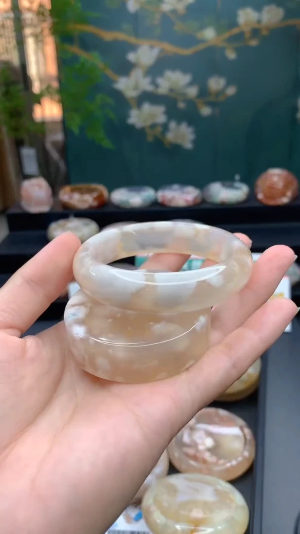 【闪购商品】石英质玉手镯未镶嵌C701(54圈赠送镯心)