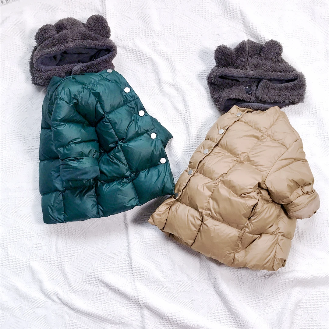 N1115儿童秋冬通用时尚百搭气质洋气休闲 带小熊帽羽绒服870290
