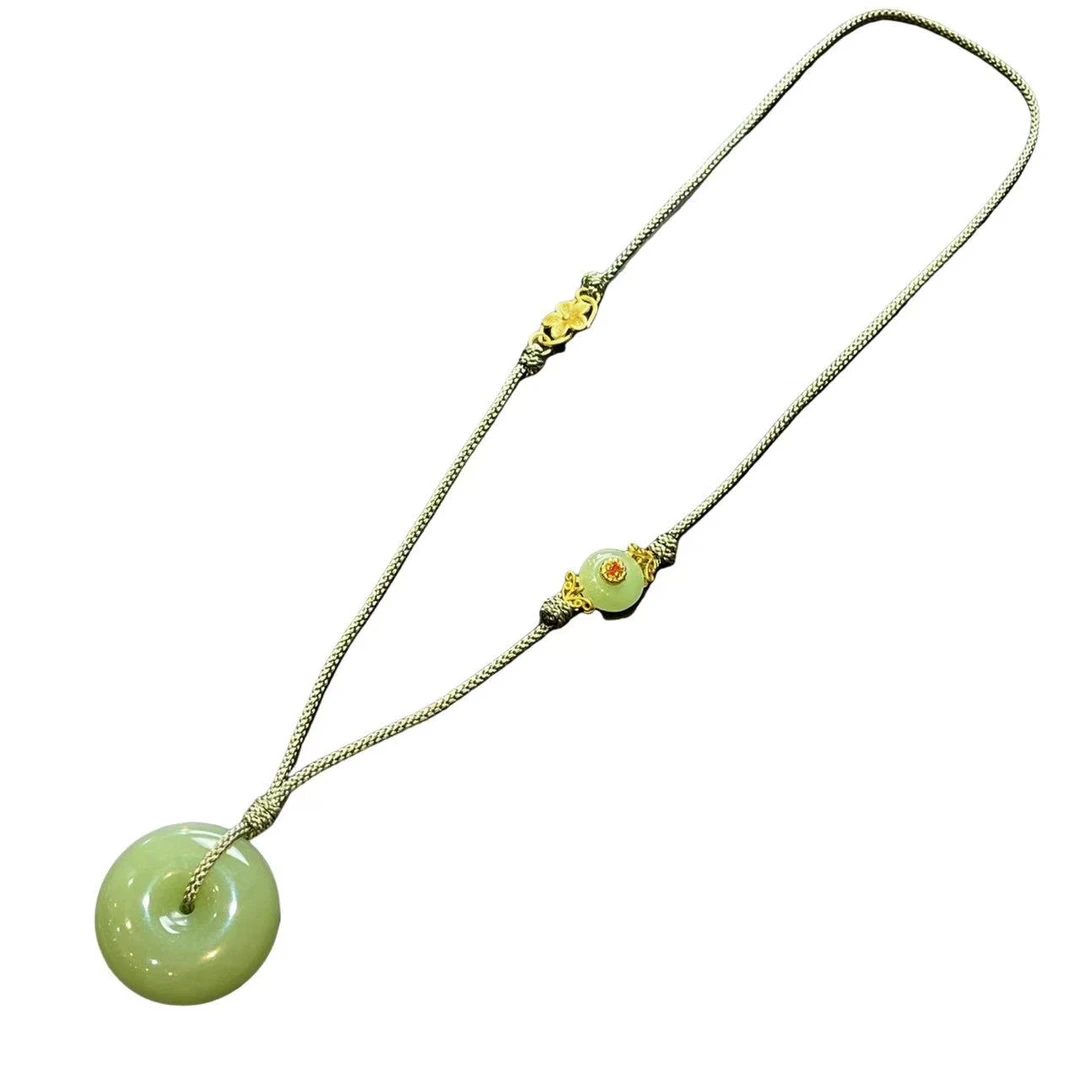 东陵玉吊坠（赠绳） E09-10