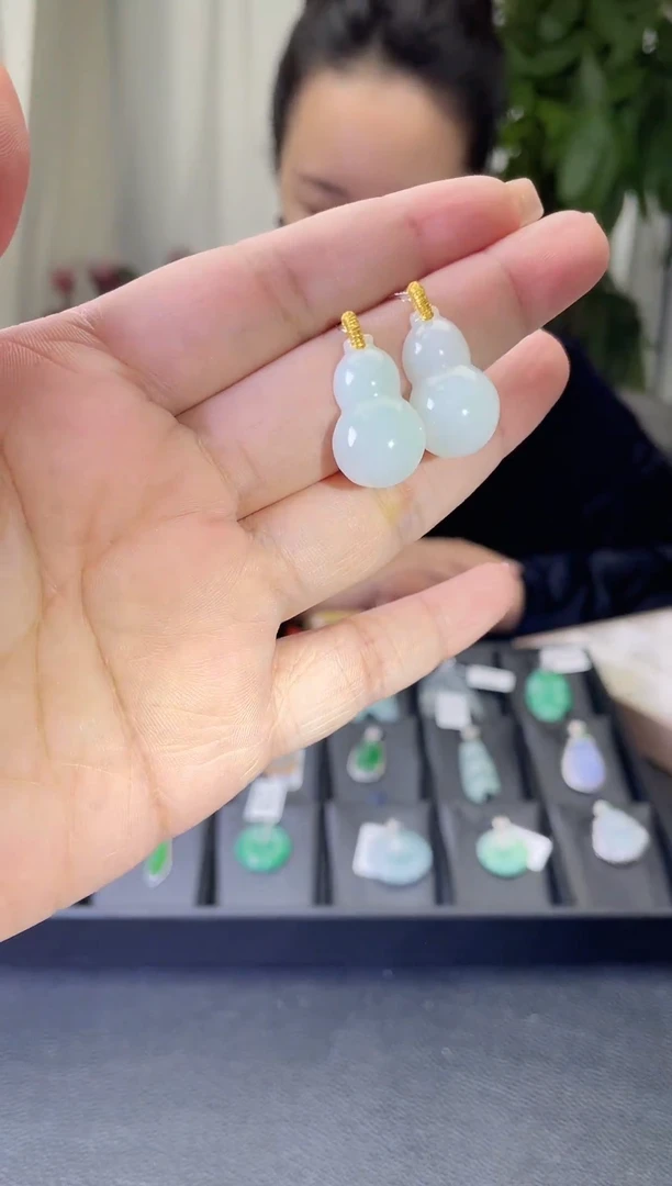【闪购商品】翡翠吊坠(不含链)未镶嵌1多样性发一件