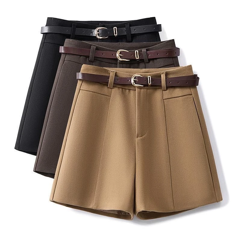 配靴子毛呢短裤女秋冬季2024新款爆款高腰阔腿西装a字裤外穿靴裤