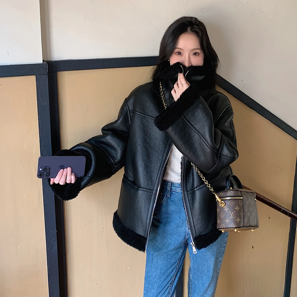 机车风羊羔毛外套女中长款2025冬季新款100羊毛夹克24184