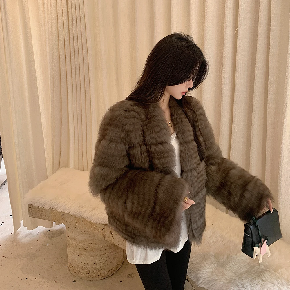 狐狸毛车条皮草外套女短款2025冬季新款显瘦减龄大衣24230