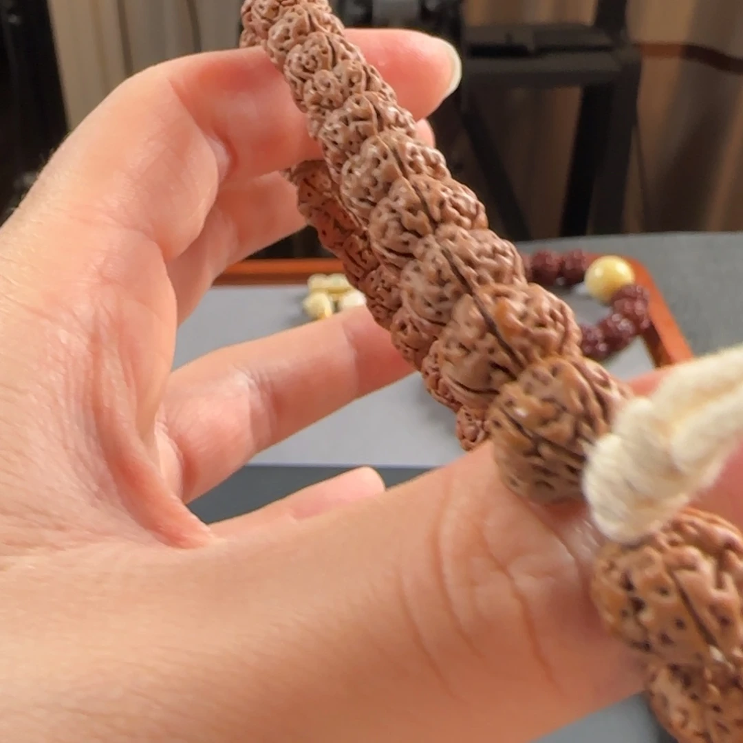 金刚菩提吊坠10mm梅花