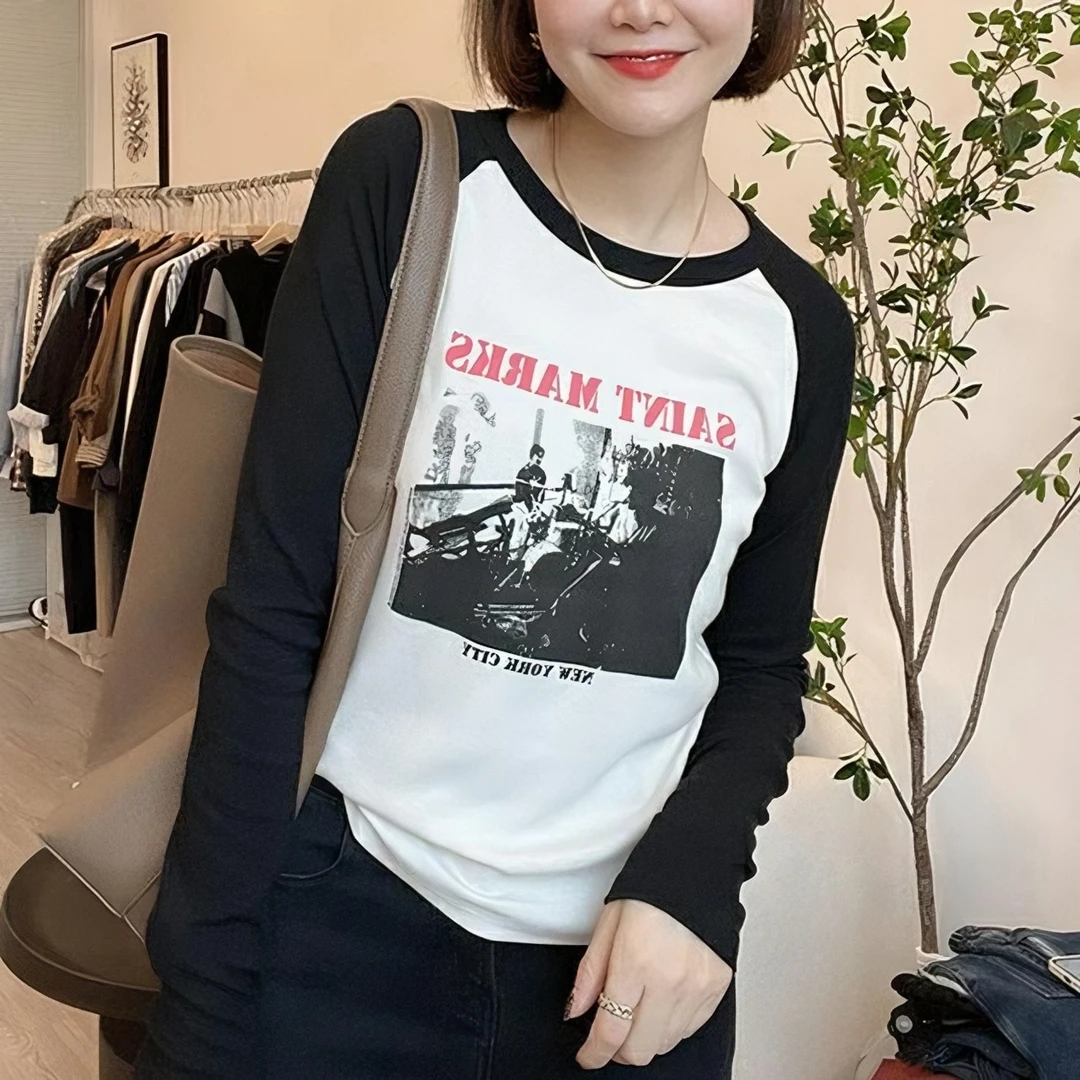 2024韩版时尚长袖T恤女春季新款拼接色圆领美式复古印花T恤卫衣